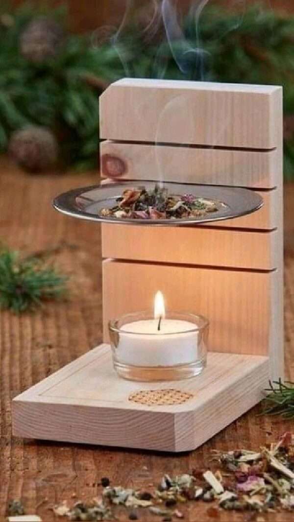 Wooden Fragrance Candle Stand